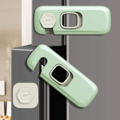 “Your Food. Your Rule. Lock It & Keep It Yours — FridgeLocker.”